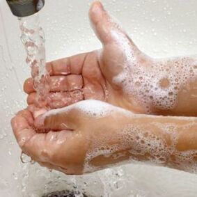 Skladnost s pravili osebne higiene - preprečevanje helminthiasis